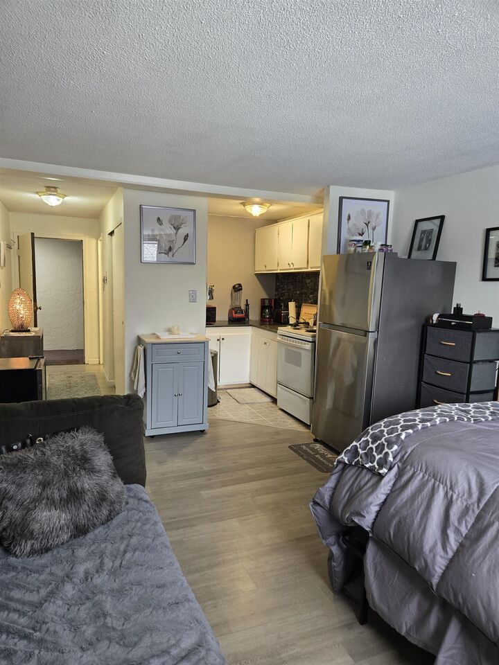 Property Photo:  2 Silvestri Circle  NH 03038 