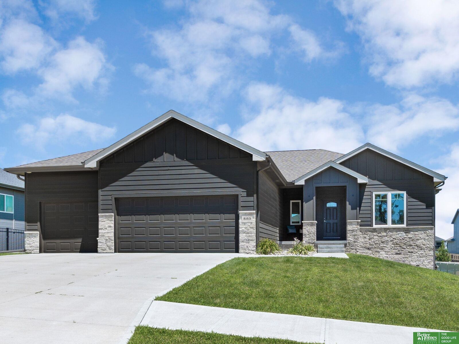 Property Photo:  8169 S 185th Street  NE 68136 