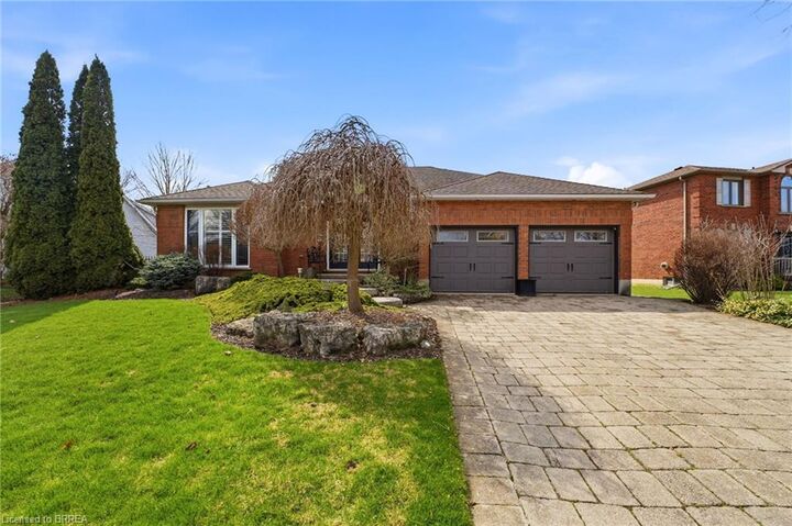 Property Photo:  46 Victor Boulevard  ON N0E 1N0 