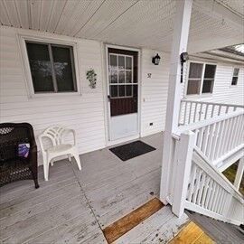 Property Photo: 17 Wysocki Dr 57 MA 01571
