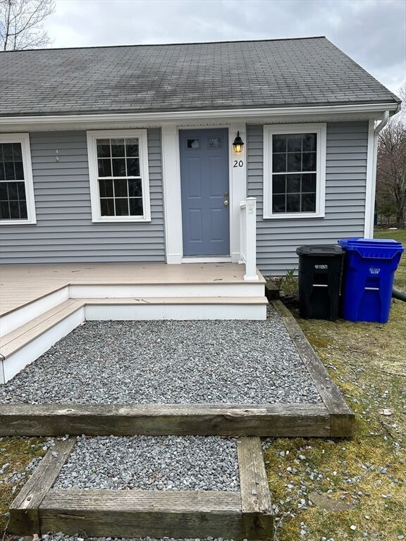 Property Photo:  20 Cutler Street 20  MA 01730 