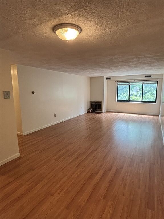 Property Photo:  2130 Massachusetts Ave 3D  MA 02140 