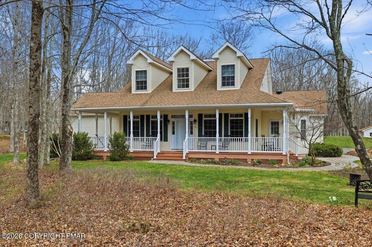 Property Photo:  12 Sitwell Lane  PA 18210 