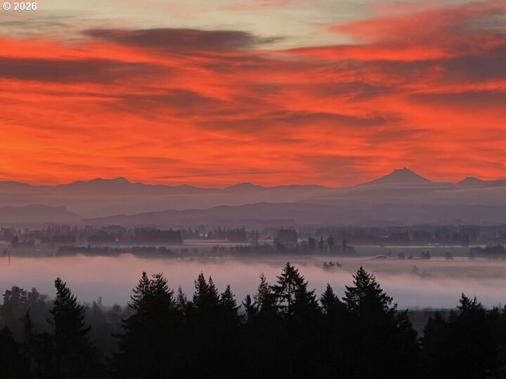 Property Photo:  5206 Josephine Ln  OR 97392 