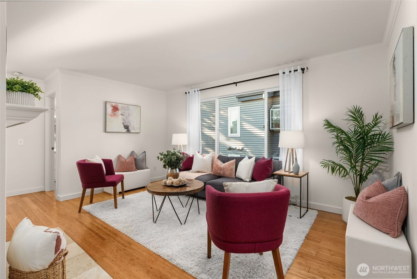 Property Photo:  3626  14th Avenue W 203  WA 98119 