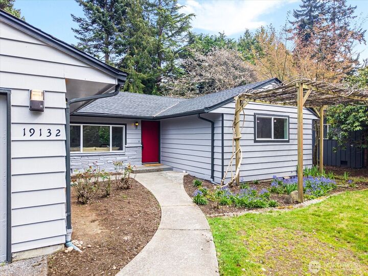 Property Photo:  19132  3rd Avenue NW  WA 98177 