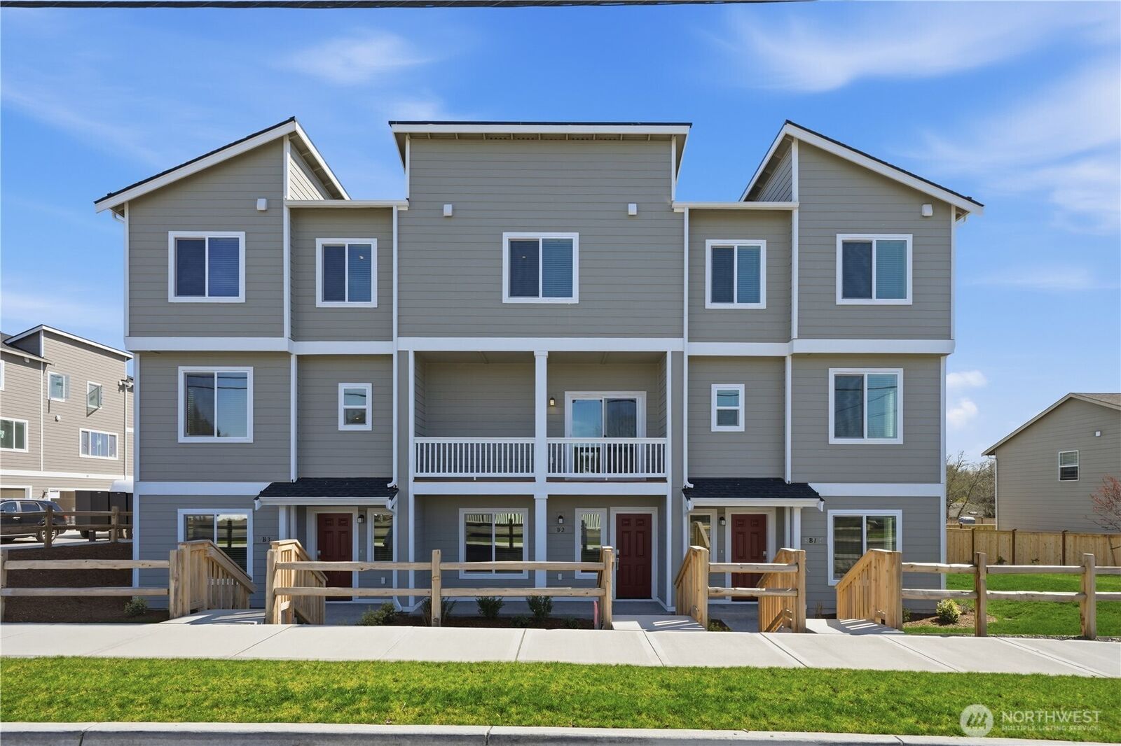 Property Photo:  9811  31st Avenue SE B1  WA 98208 