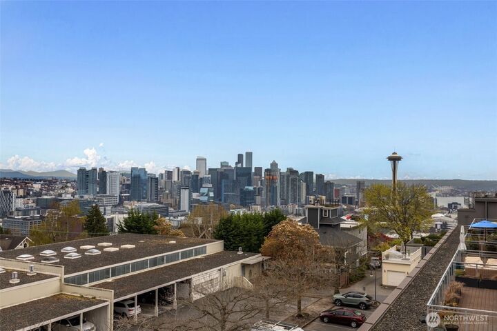 Property Photo: 201 Galer Street 436 WA 98109