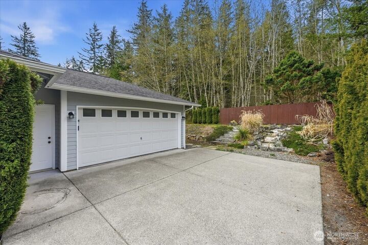 Property Photo: 34414 SE Osprey Court WA 98065