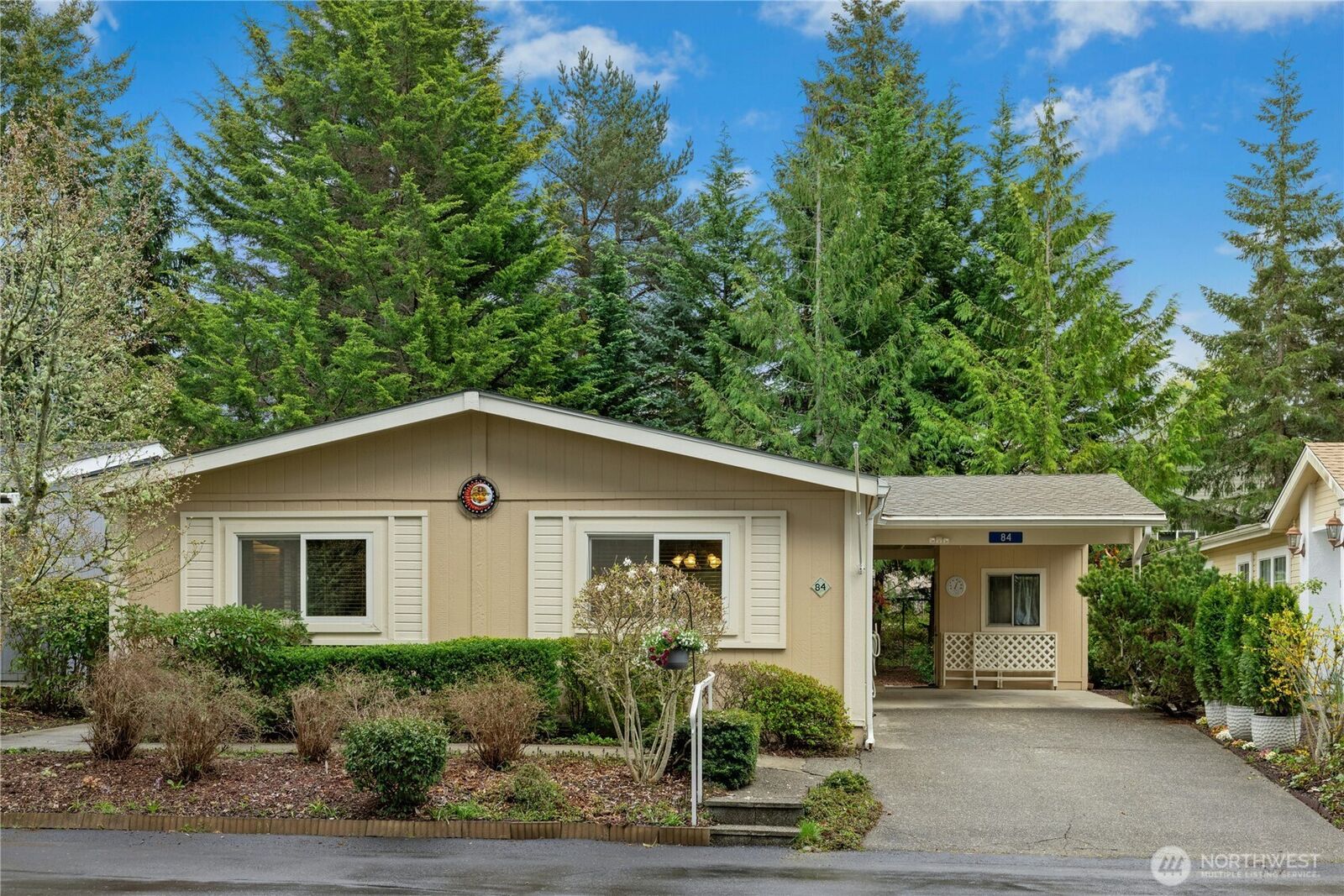 Property Photo: 1754 NE Mesford Rd 84 WA 98370