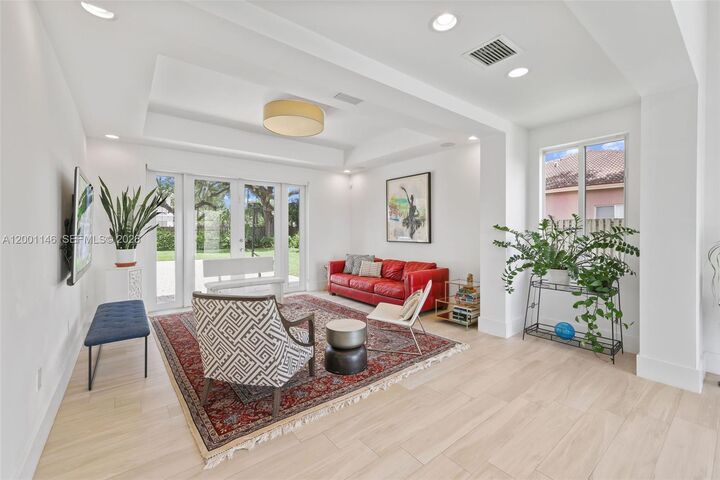 Property Photo: 14831 SW 93rd Ct FL 33176