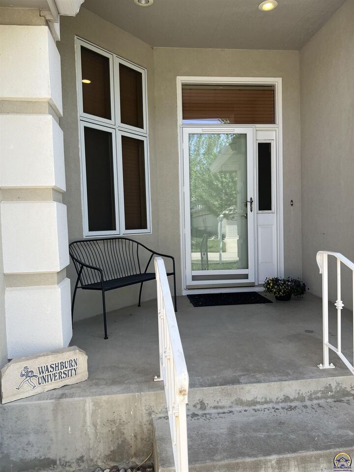 Property Photo:  2420 SW Kings Ct  KS 66614 