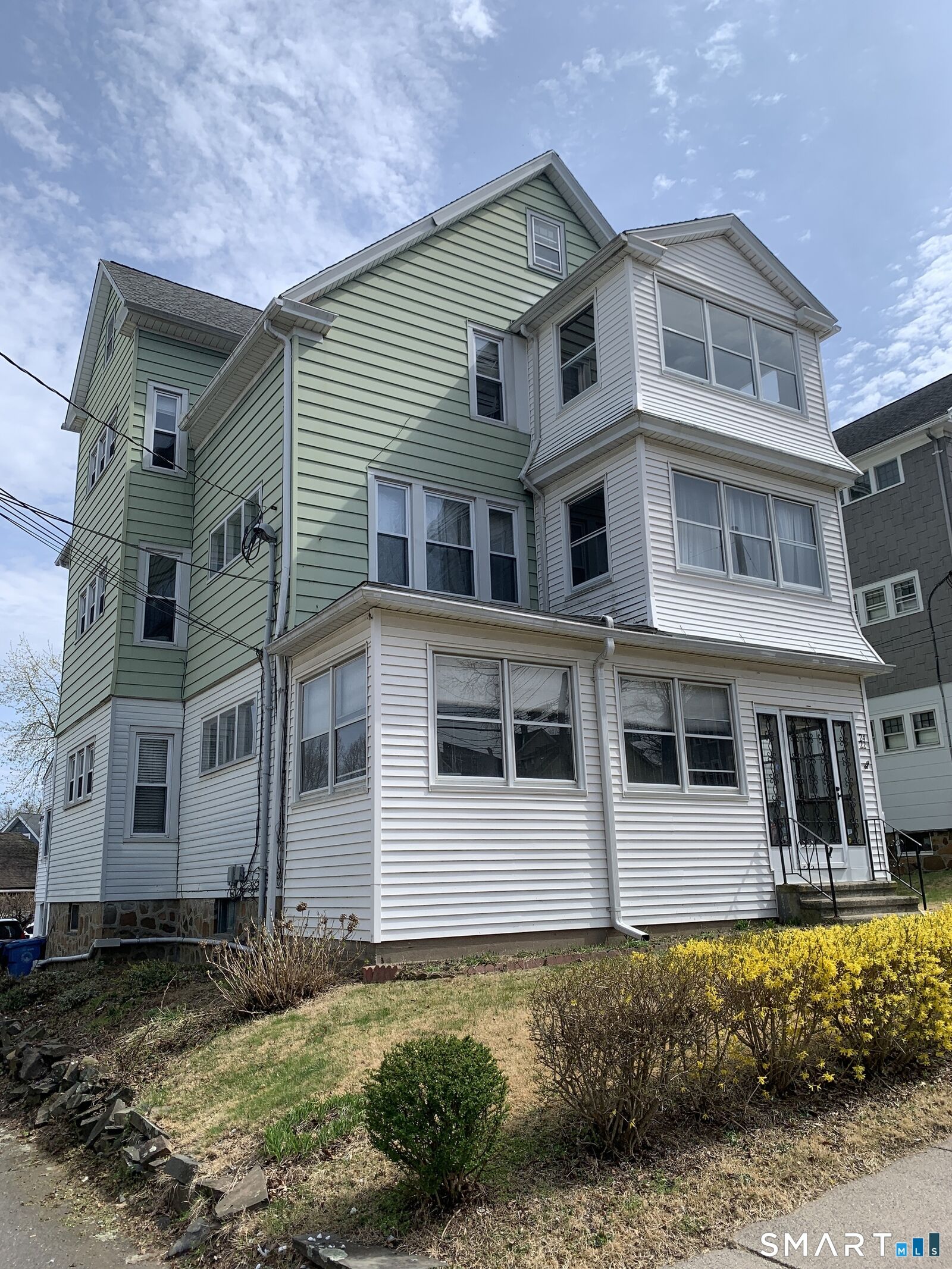 Property Photo:  22-24 Kimball Drive  CT 06051 