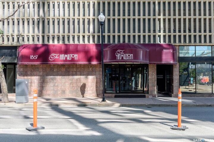 Property Photo: 1867 Hamilton Street 801 SK S4P 2C2