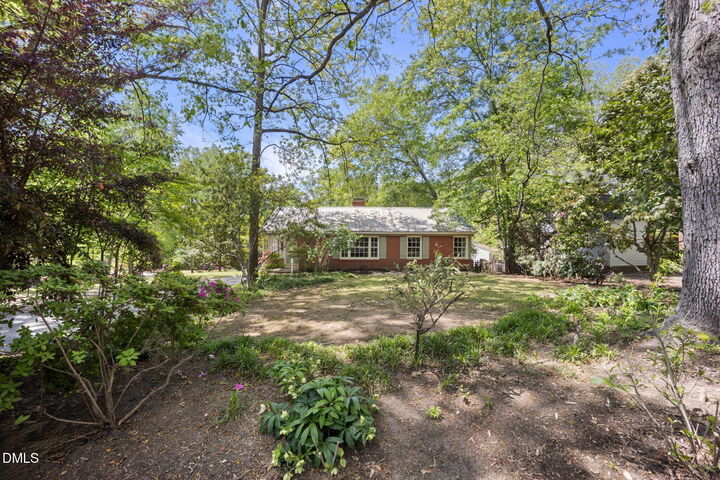 Property Photo:  320 S Ennis Street  NC 27526 