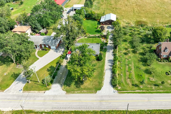 Property Photo: 609 Green Mountain Road E ON L8J 2Z7