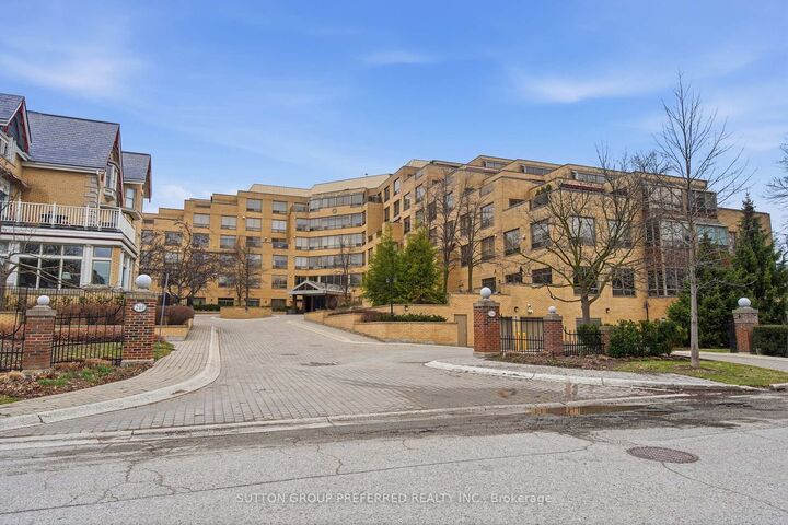 250 Sydenham Street 310 — photo 1