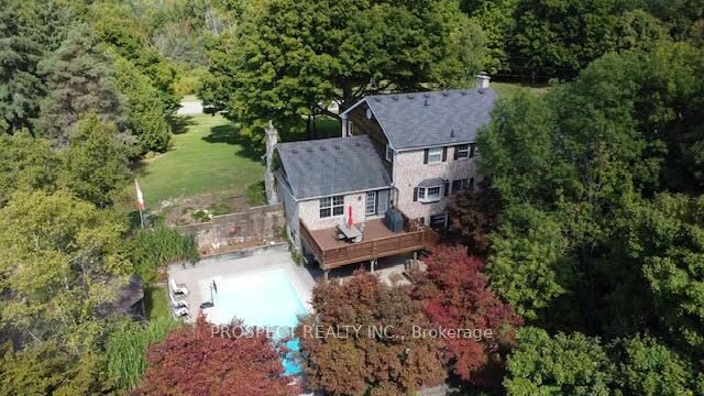 Property Photo: 33 Gibson Lake Drive ON L7E 4B3