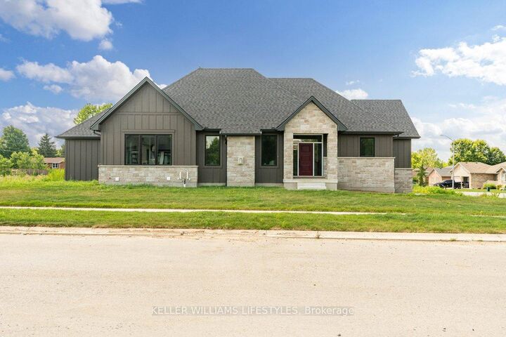 Property Photo: 39 East Glen Drive ON N0M 1B0