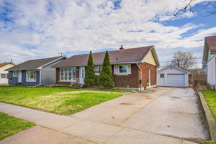 Property Photo:  95 Jacobson Avenue  ON L2T 3A4 