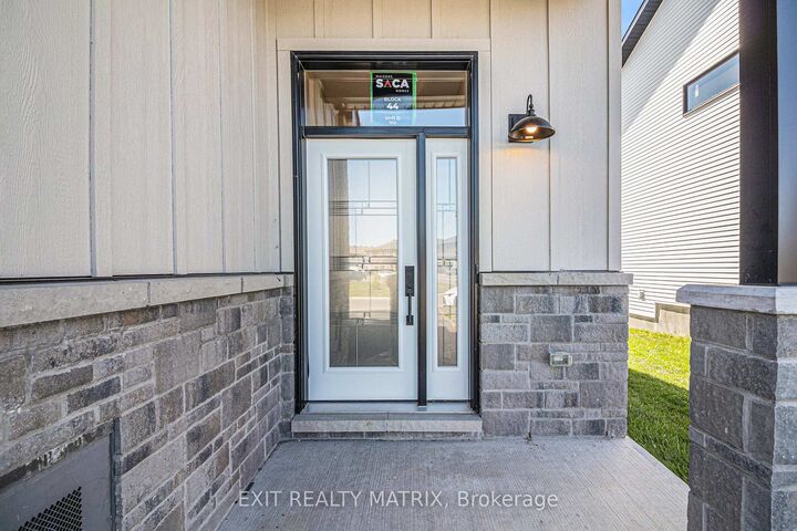 Property Photo: 181 Carpe Street ON K0A 2M0