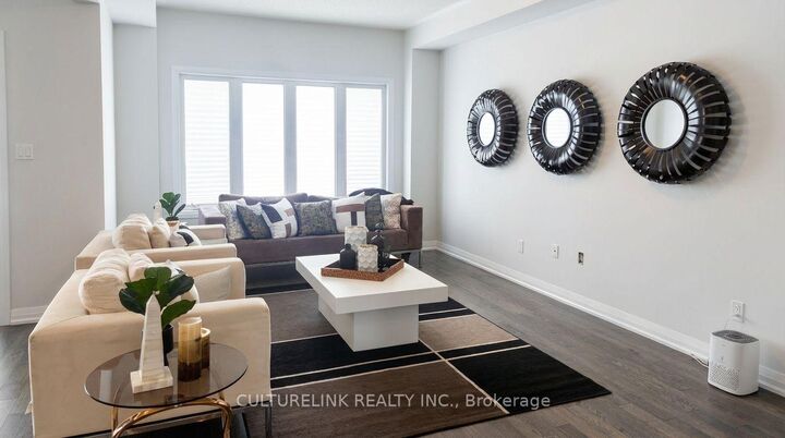 Property Photo: 1426 Stovell Crescent ON L0L 1W0