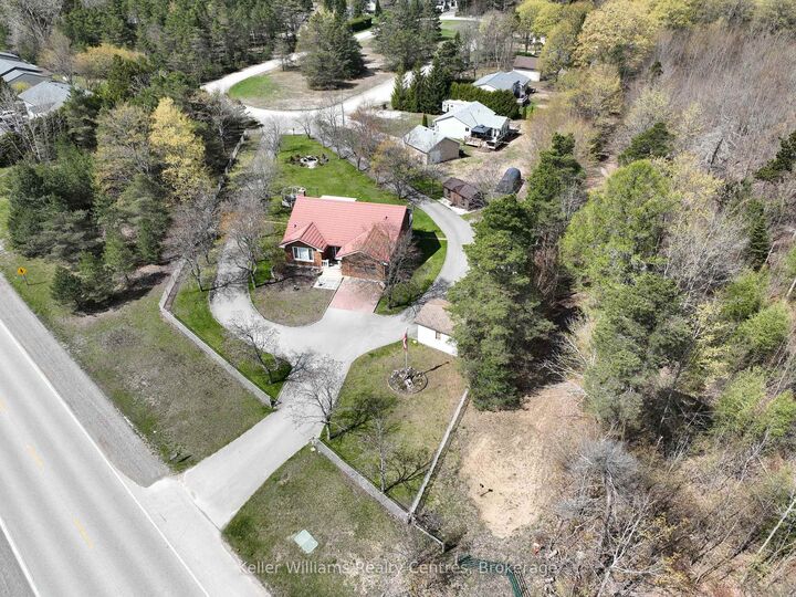 Property Photo: 58 Allister Place ON N0H 2T0