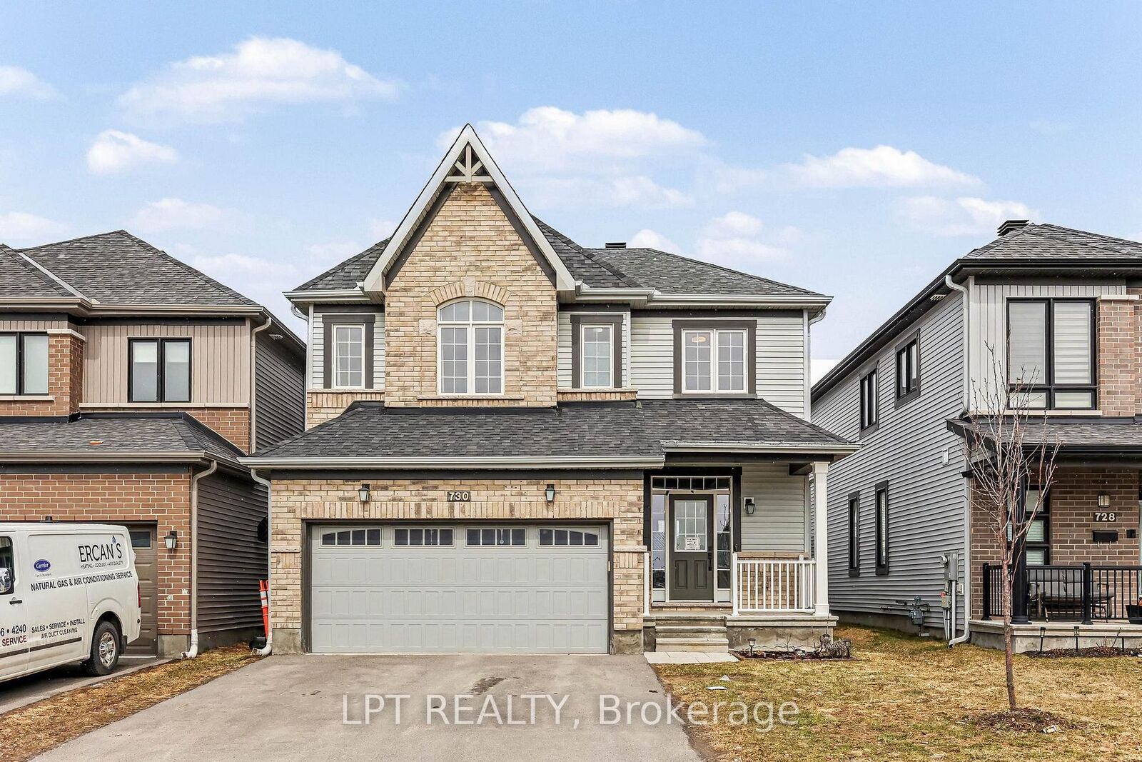 Property Photo: 730 Perseus Avenue ON K2J 6V8