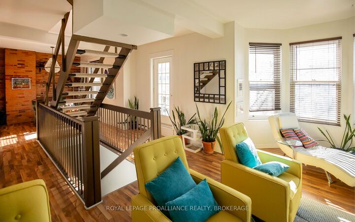 Property Photo: 244 King Street E 2 ON K7L 3A9