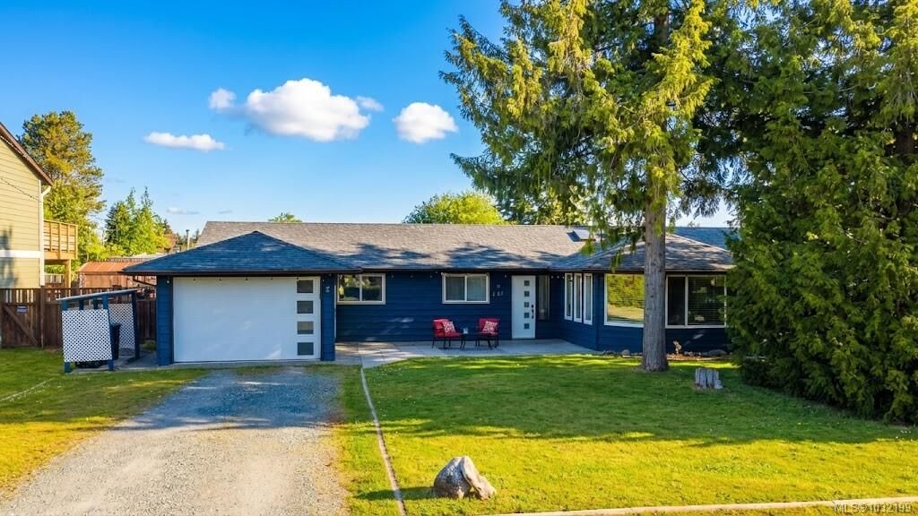 Property Photo:  151 Cooper Pl  BC V9P 1M4 
