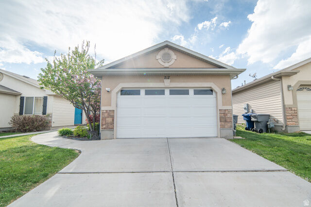 Property Photo:  717 N Bradford Dr  UT 84054 