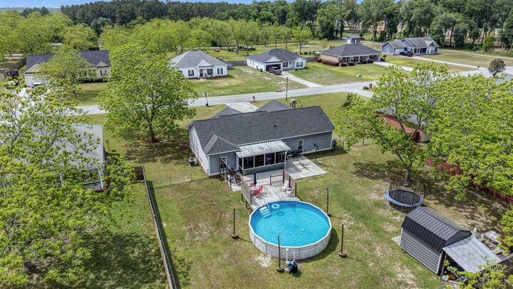 Property Photo:  118 Elejay Court  GA 31763 
