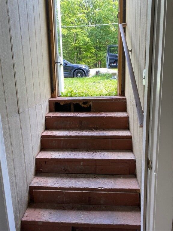 Property Photo:  580 King Road W  NY 14850 