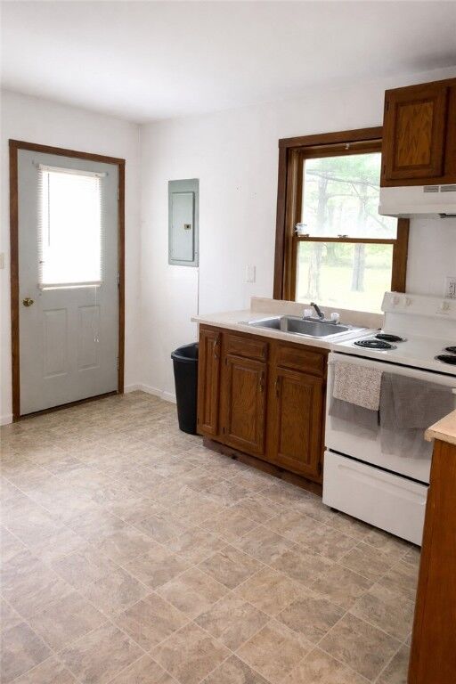 Property Photo:  580 King Road W  NY 14850 