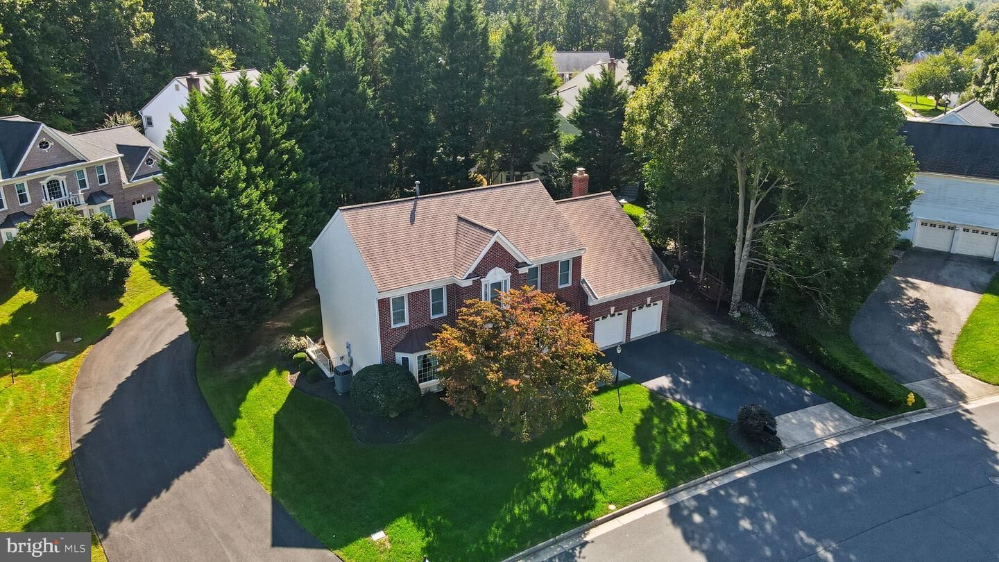 Property Photo:  4281 Wiltshire Place  VA 22025 