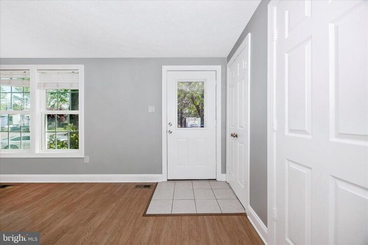 Property Photo:  101 Andover Court  MD 21702 