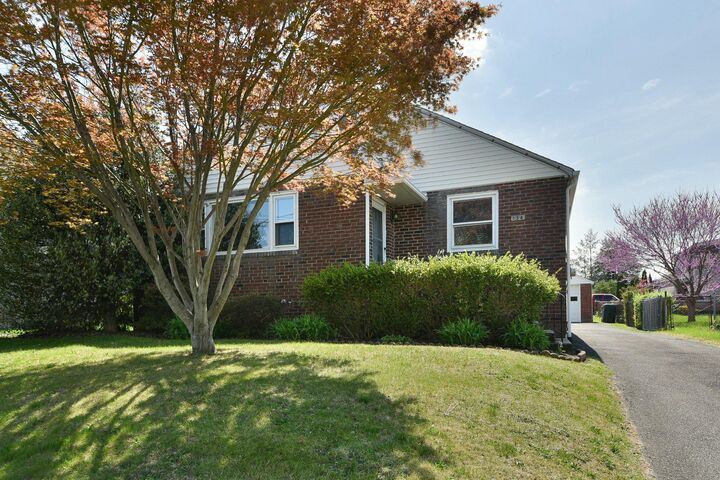 Property Photo:  134 Shelmire Street  PA 19046 