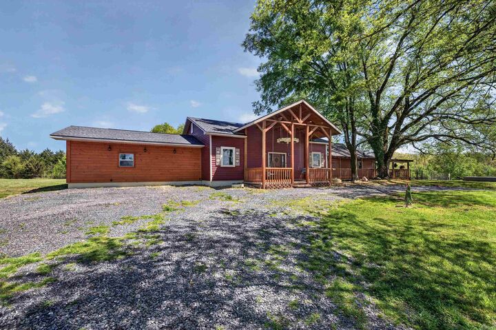 Property Photo:  2850 E Hwy 88 Highway  AR 71969 