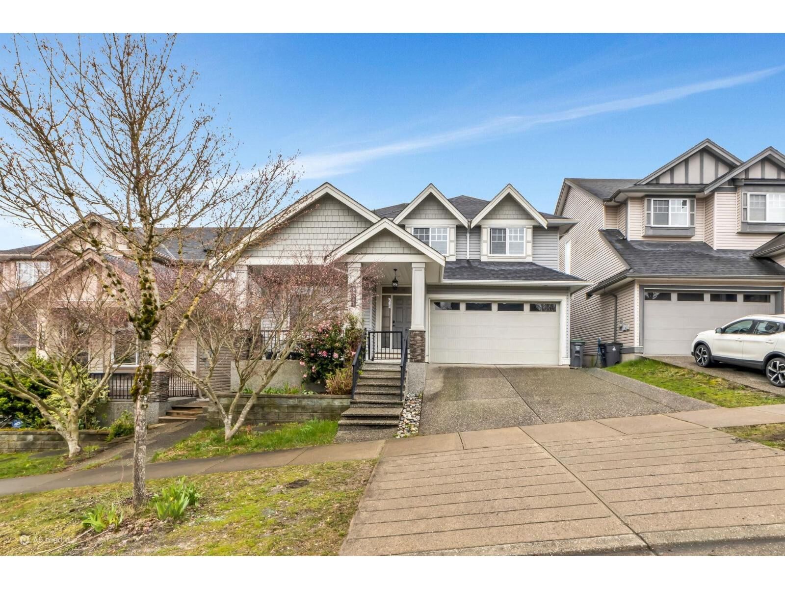 Photo de la propriété:  6082 145A Street  BC V3S 4R6 