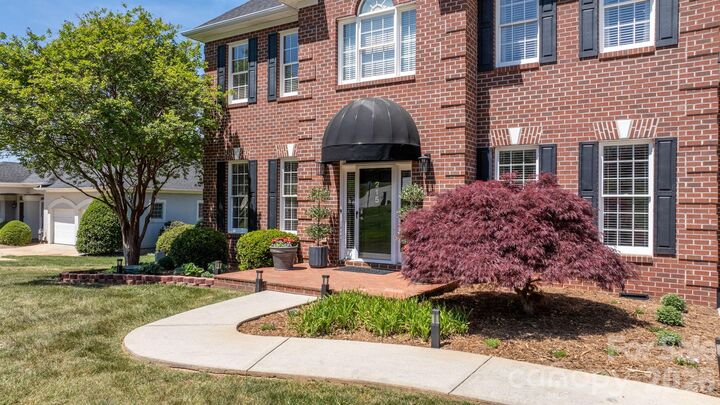 Property Photo: 215 Iswa Drive NC 28681