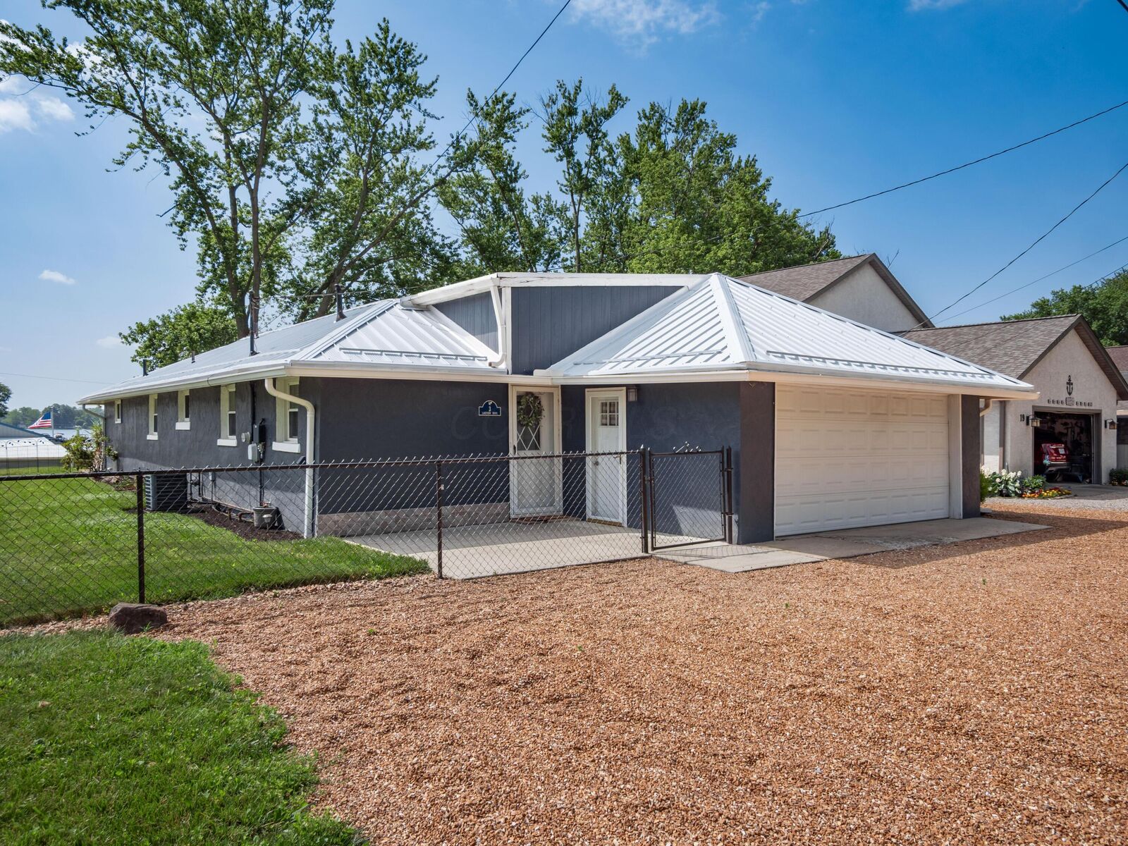 Property Photo:  3 Lakeview Drive  OH 43076 