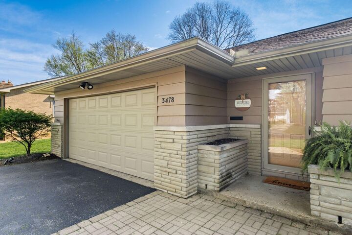 Property Photo:  3478 Colchester Road  OH 43221 