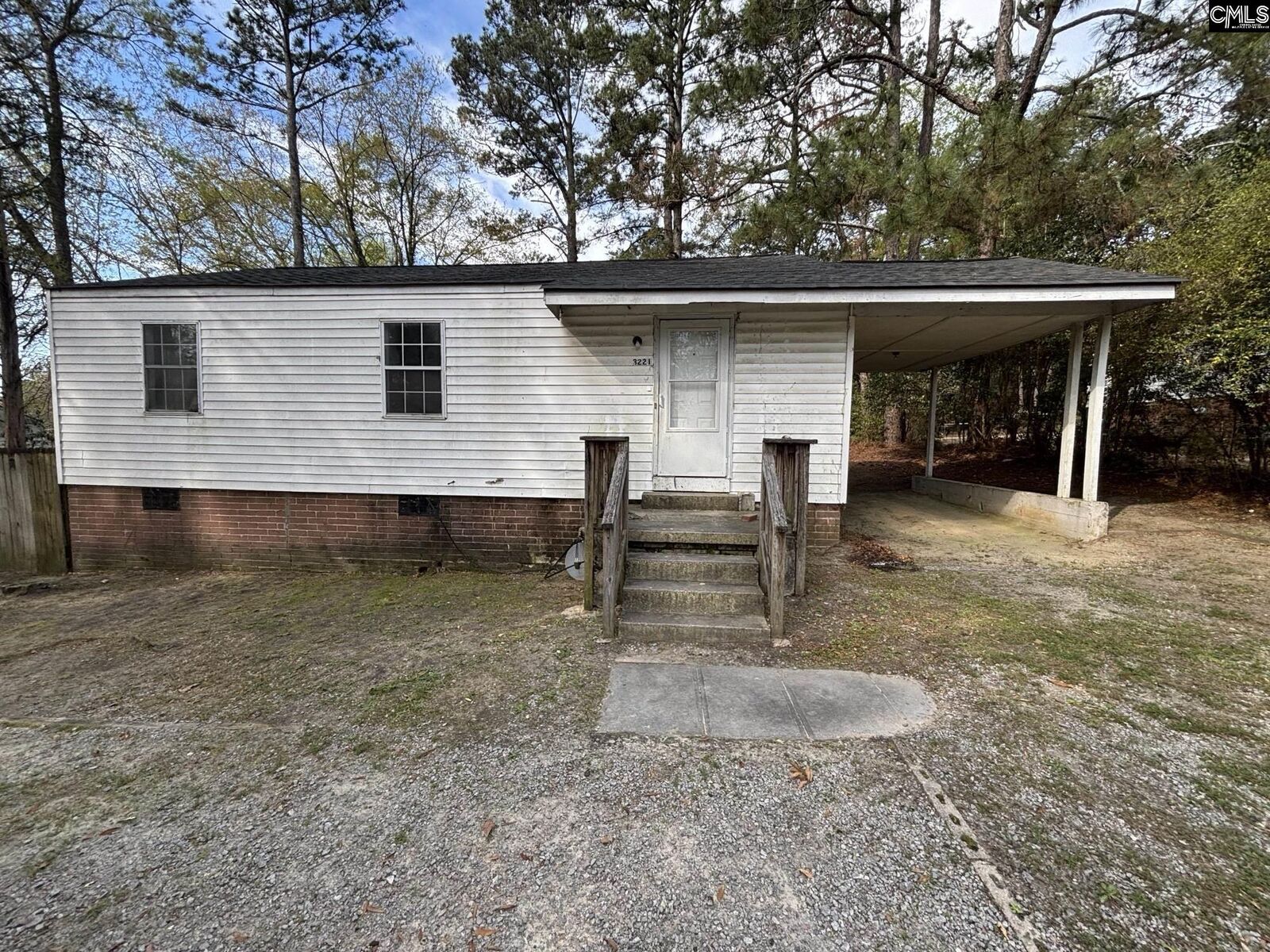 Property Photo:  3221 N Beltline  SC 29204 