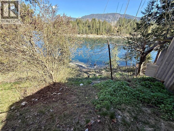 Photo de la propriété:  604 11th Street  BC V1N 2J9 