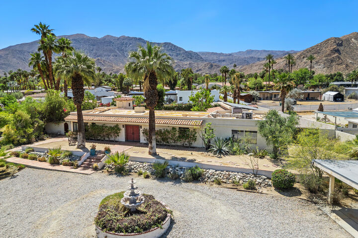 Property Photo:  71461 Sahara Road  CA 92270 