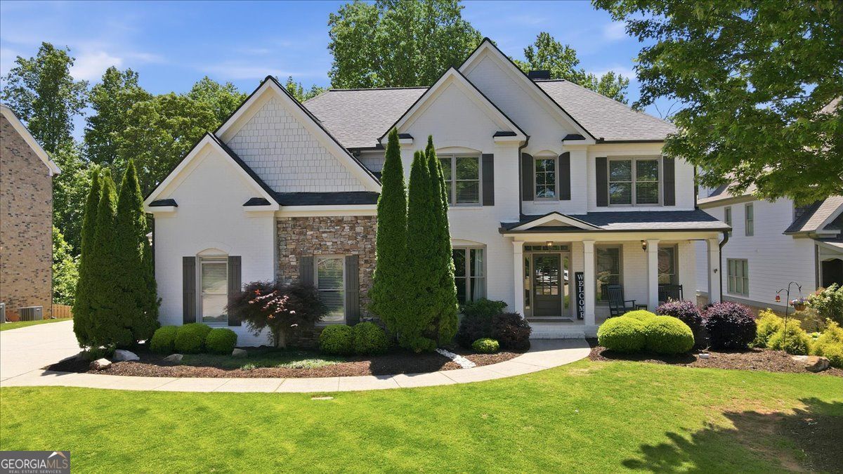 Property Photo: 4825 Allistair Drive GA 30040