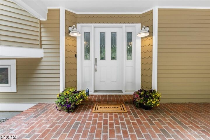 Property Photo:  101 Rippling Brook Way  NJ 07924 
