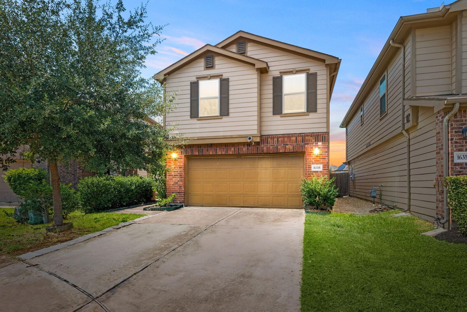 Property Photo:  16358 Oakside Hollow Lane  TX 77084 