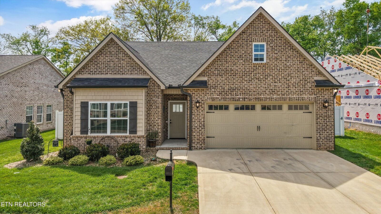 Property Photo:  183 Van Gilder Way  TN 37865 