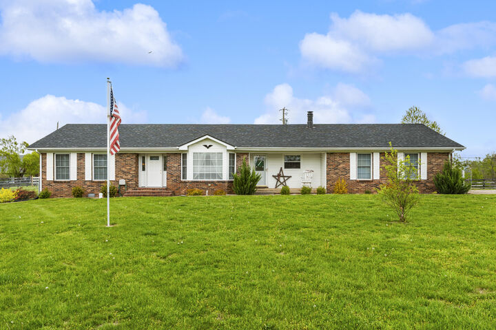 Property Photo:  2426 McCauley Road  KY 40390 
